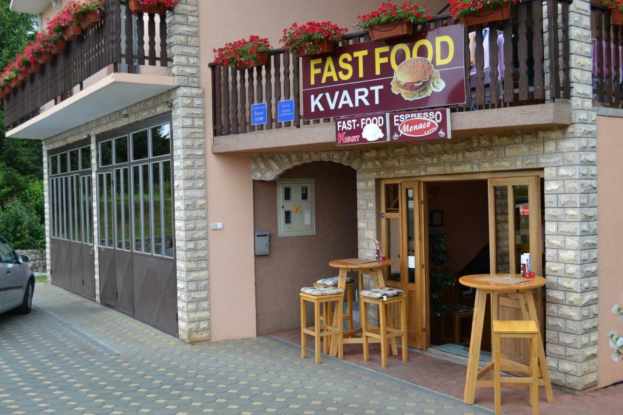 Guesthouse Zalac Слуни Экстерьер фото
